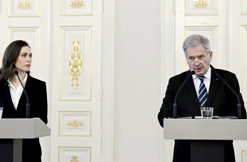  El presidente y la primera ministra de Finlandia anuncian la solicitud para su entrada en la OTAN