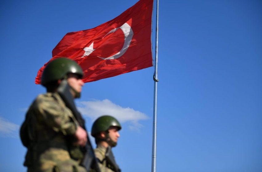  El veto de Turquía trastoca los planes para una adhesión ‘exprés’ de Finlandia y Suecia