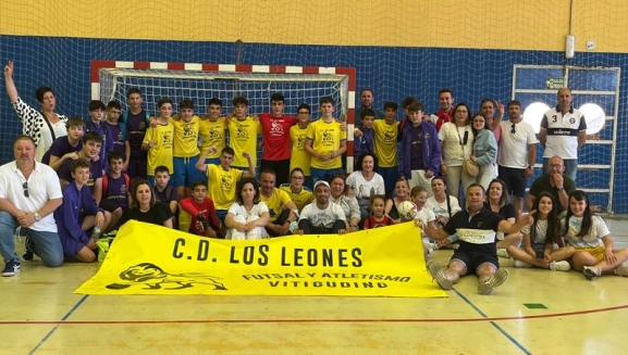 El equipo infantil del CD Los Leones de Vitigudino se proclama campeón de Castilla y León