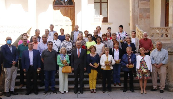  Homenaje de la Diputación a sus trabajadores jubilados en 2021