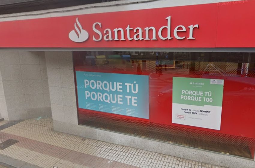  El Santander tendrá que dejar de cobrar 10€ por ingresar dinero en ventanilla