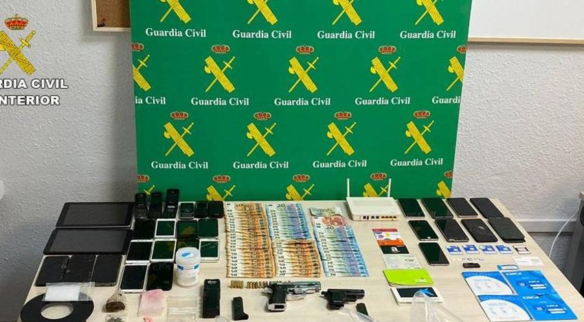  La Guardia Civil desmantela una banda especializada en el clonado de tarjeta SIM con víctimas en Salamanca