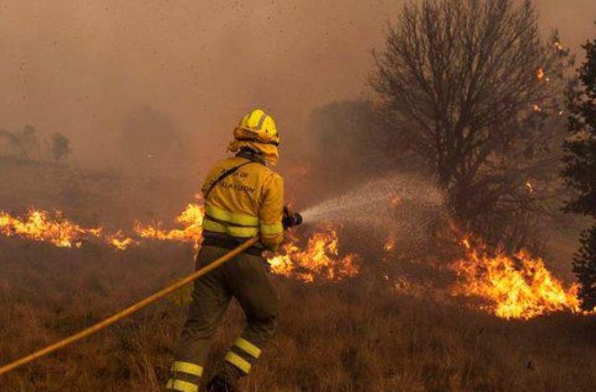  La Junta de Castilla y León baja a nivel 0 la gravedad del incendio en la Sierra de la Culebra