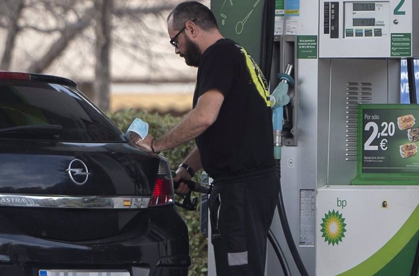  El precio de la gasolina toca un nuevo máximo histórico y se ‘come’ ya un 75% de la subvención del Gobierno