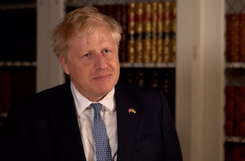  Johnson promete seguir trabajando «en lo que importa al pueblo británico» tras superar una moción de censura