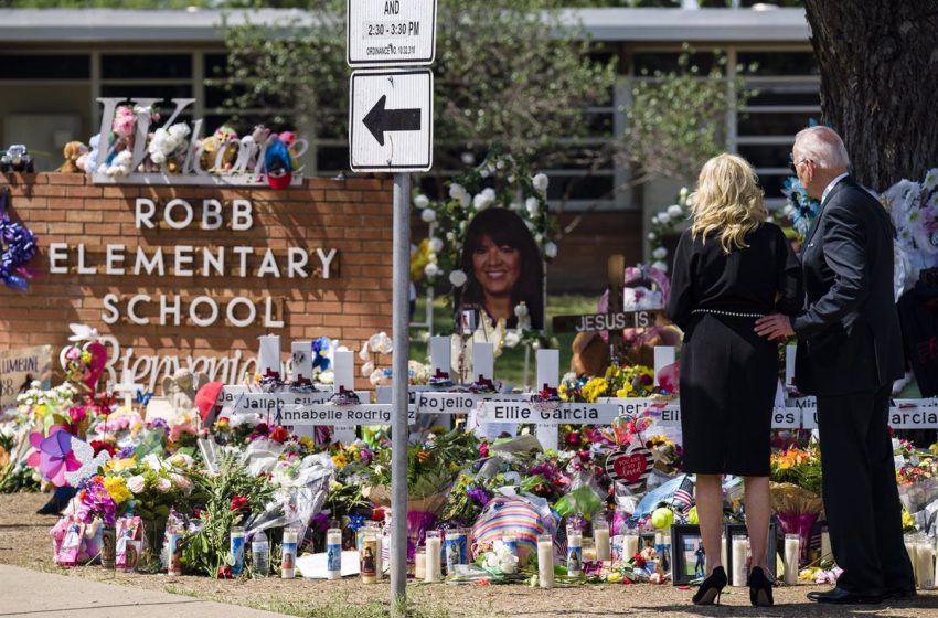  El gobernador de Florida firma una ley de seguridad escolar tras la masacre en una escuela de Texas, EEUU