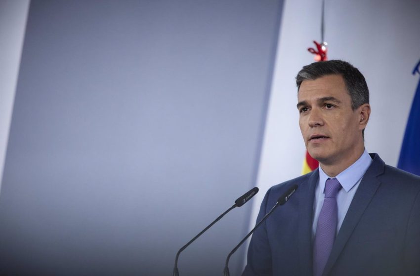  Sánchez reivindica los derechos de las personas LGTBI y asegura que el Gobierno no permitirá «ni un paso atrás»
