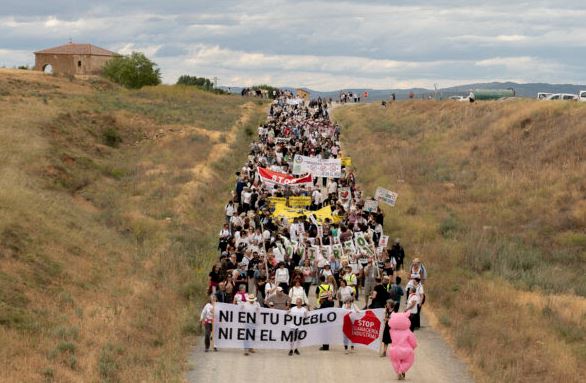  Movilización contra la granja de 23.000 vacas en Soria