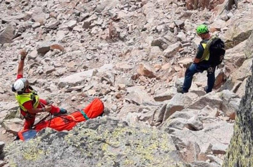  Fallece un senderista al precipitarse en el pico Almanzor