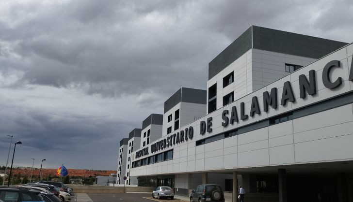  El PSOE rechaza el cierre de camas en el hospital de Salamanca durante el verano