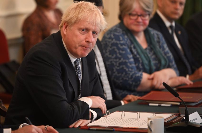  Johnson rechaza nuevamente dimitir pese a la cascada de dimisiones en el seno del Gobierno de Reino Unido