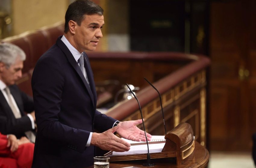  Sánchez anuncia dos impuestos temporales a la banca y a las grandes energéticas para recaudar 7.000 millones