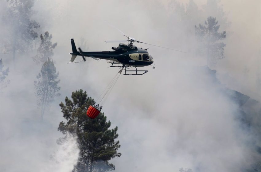  Más de 4.000 hectáreas en los incendios forestales en Galicia, casi 2.000 en Folgoso do Courel (Lugo)