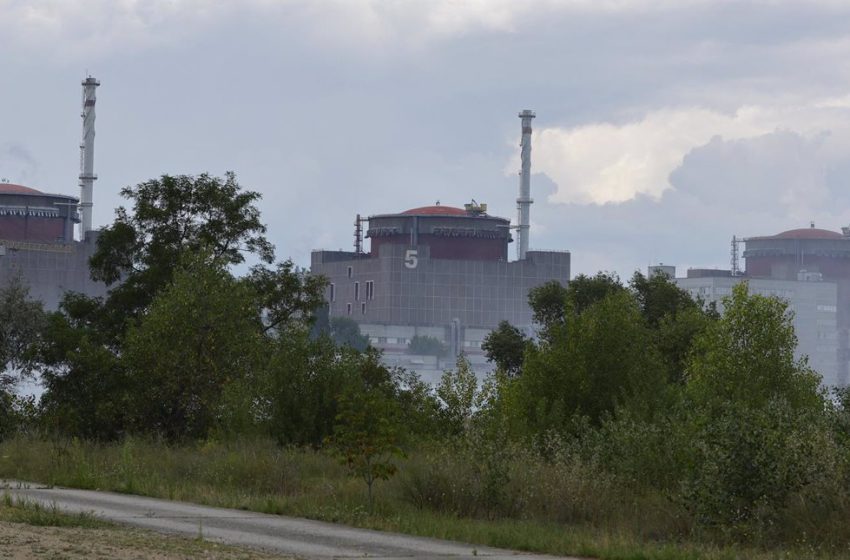  Ucrania denuncia nuevos bombardeos sobre las inmediaciones de la central nuclear de Zaporiyia