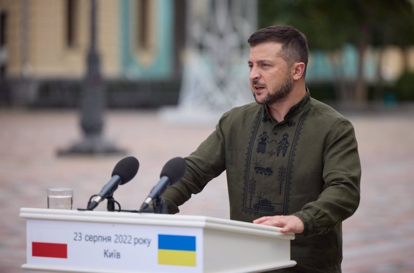  Zelenski desvincula a Ucrania del asesinato de Daria Dugina