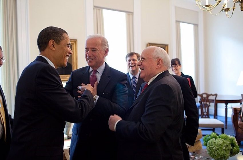  Biden elogia el valor de Gorbachov por admitir que «las cosas debían cambiar»