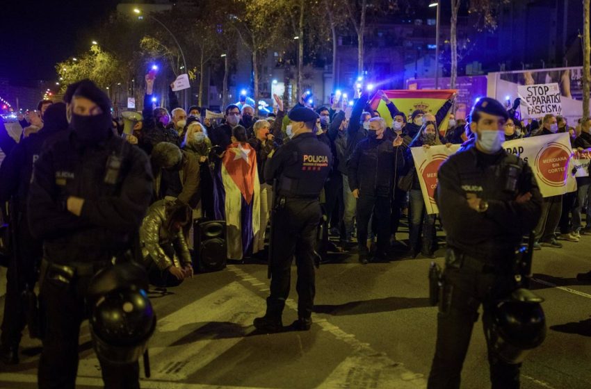  La Fiscalía alerta del repunte de violencia callejera en País Vasco mientras «decae la militancia radical» en Cataluña