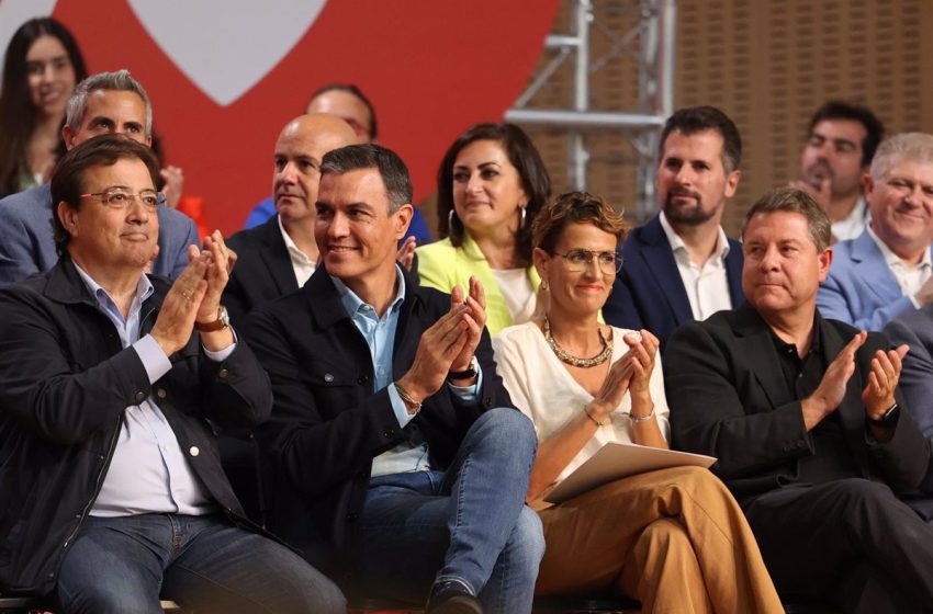  El PSOE en bloque da la espalda a Page por sus críticas al Gobierno y solo Lambán pide restarles importancia
