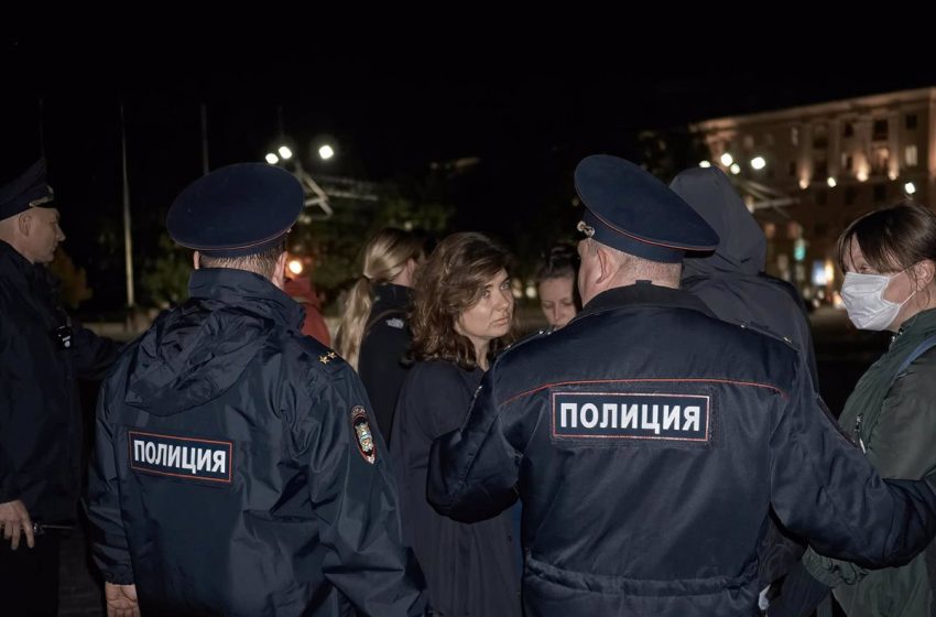  Más de 1.300 detenidos en Rusia en las protestas contra la movilización militar