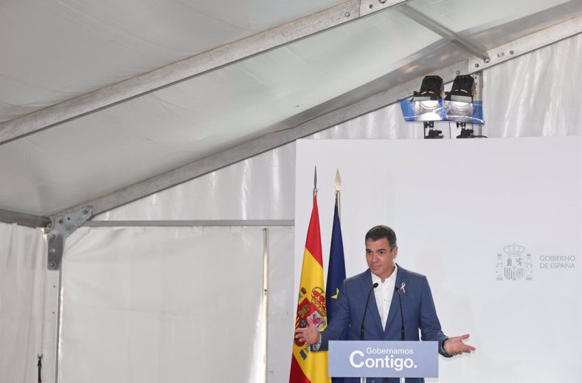 Sánchez anuncia el desbloqueo de la ‘Operación Campamento’ con la ausencia de Almeida y Ayuso que estaban invitados