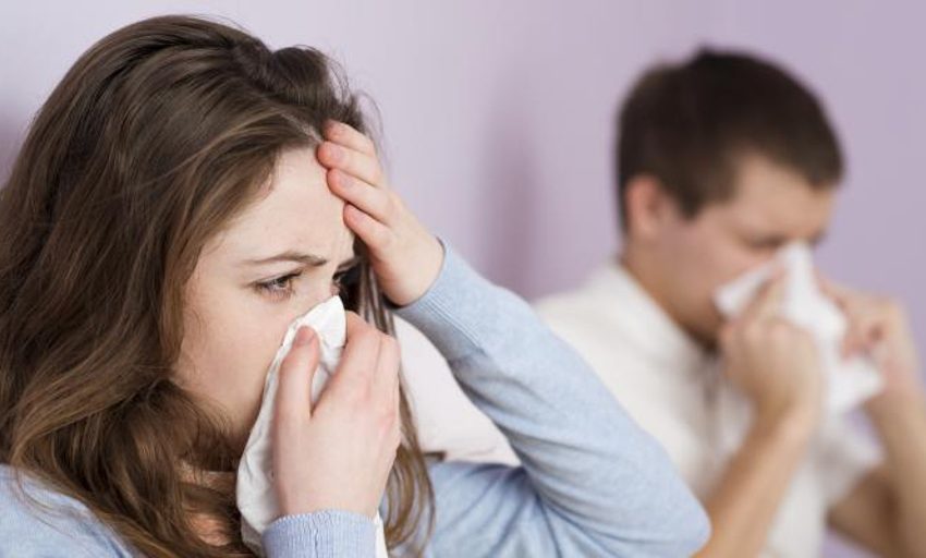  Consejos para calmar la tos de noche: qué funciona y qué no