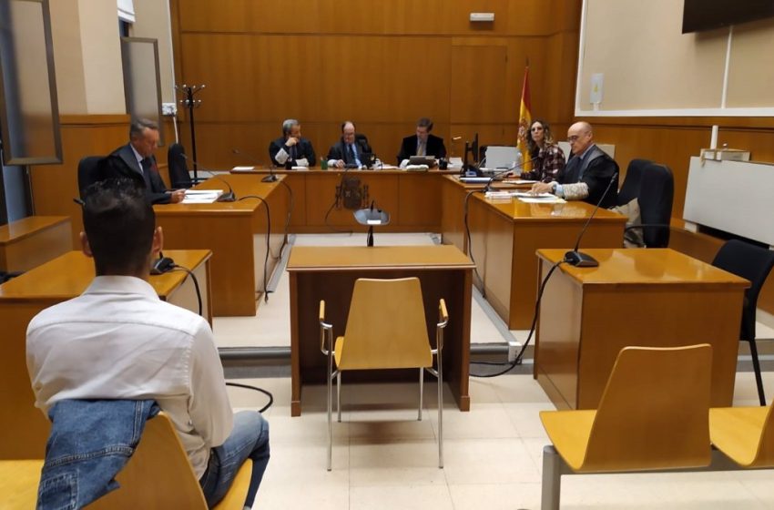  La Guardia Civil abre expediente disciplinario al agente de Barcelona condenado por difundir ‘fake news’ sobre menas