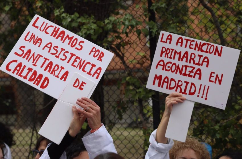  Madrid y comité de huelga en Primaria constatan un «acercamiento importante» de posturas y se emplazan a este miércoles