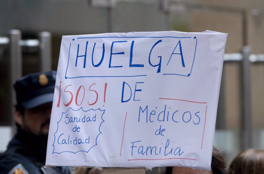  Sanitarios madrileños trasladan mañana su concentración a la Consejería de Hacienda en la segunda semana de huelga