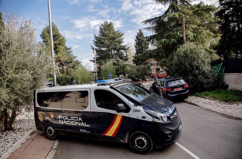  Detectado en la Embajada de EEUU en Madrid un sexto paquete con material pirotécnico