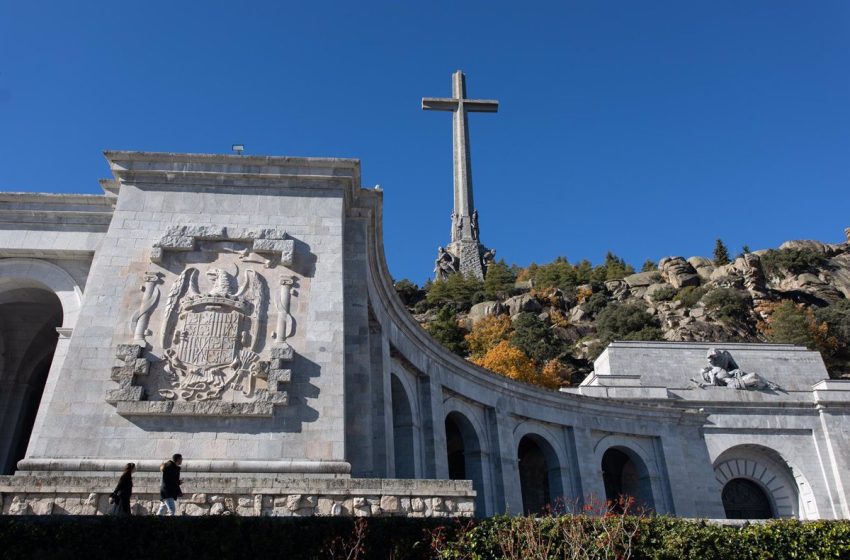  Gobierno reanuda las exhumaciones en el Valle de los Caídos y pide moderar las expectativas por el estado de los restos