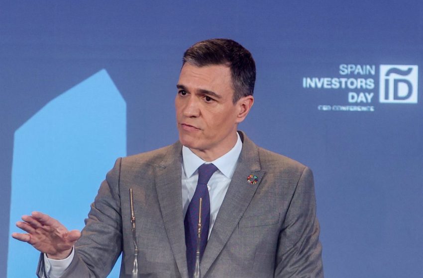  Sánchez defiende ante inversores los nuevos impuestos en el actual contexto y pide que apuesten por España