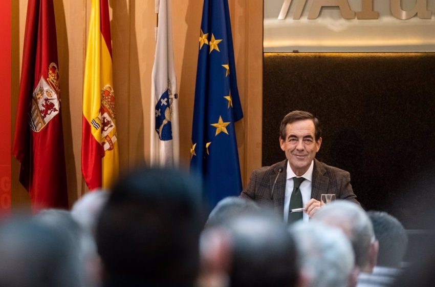  Defensa deberá desvelar un informe contra un general que sugirió una intervención militar en Cataluña