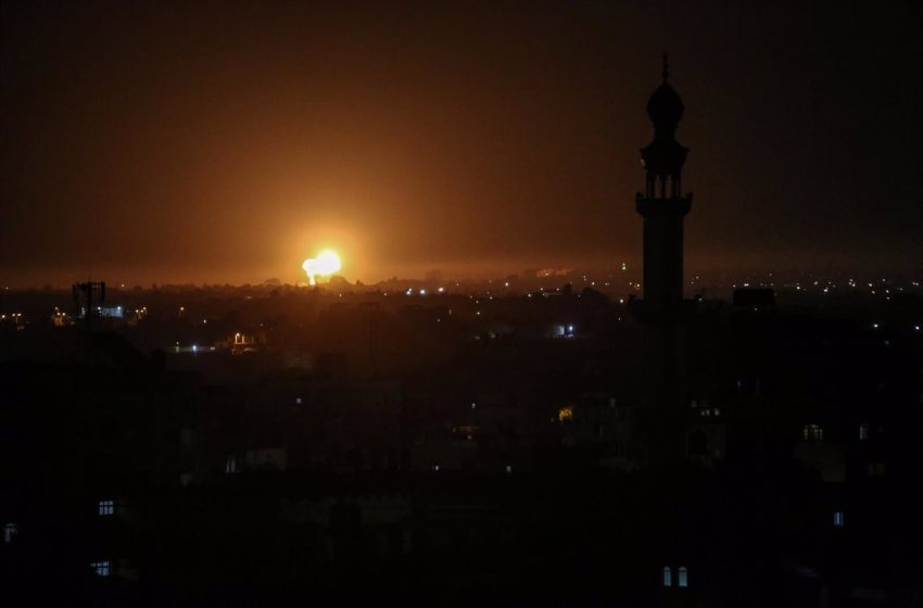  Israel ataca Gaza en represalia por el lanzamiento de cohetes