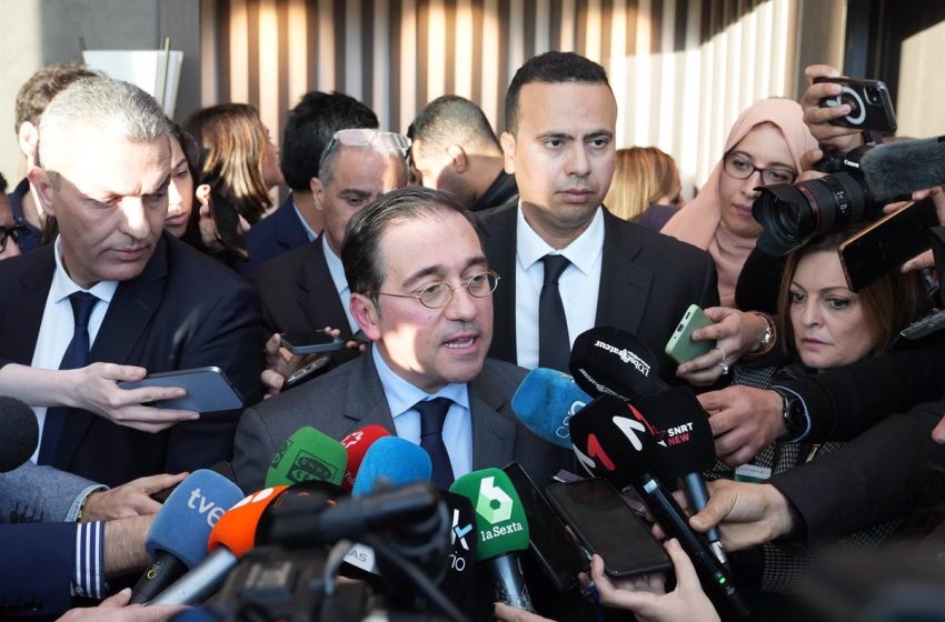  Albares critica que el PP «ningunee» las relaciones con Marruecos: «¿Queremos volver a tiempos como el de Perejil?»