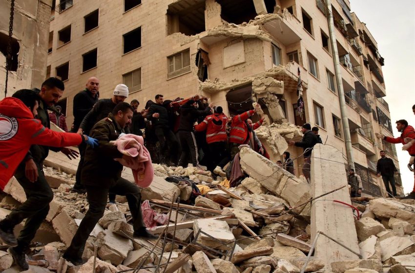  Las labores de rescate tras los terremotos en Turquía y Siria, en imágenes y vídeos