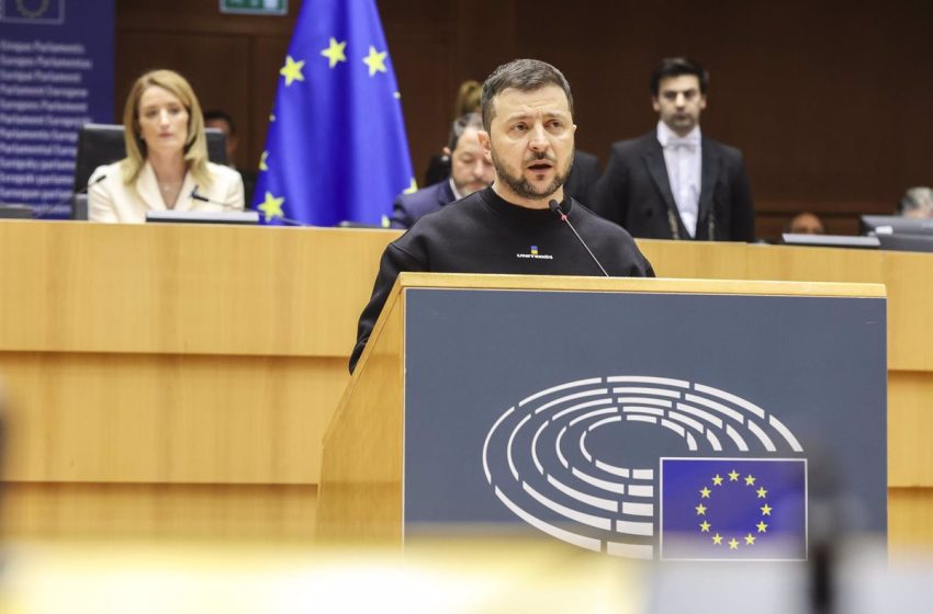  Zelenski reivindica en Eurocámara la adhesión de Ucrania : «Europa será Europa mientras cuidemos de ella»