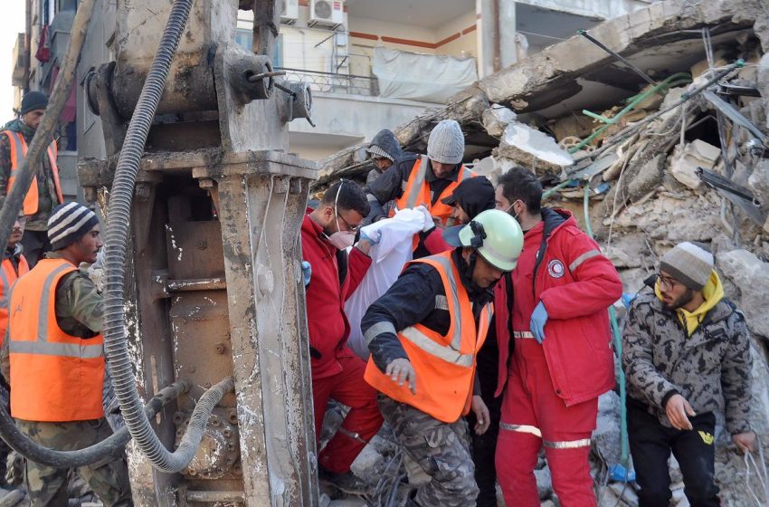  Naciones Unidas teme que la cifra final de víctimas por los terremotos rebase los 50.000 fallecidos
