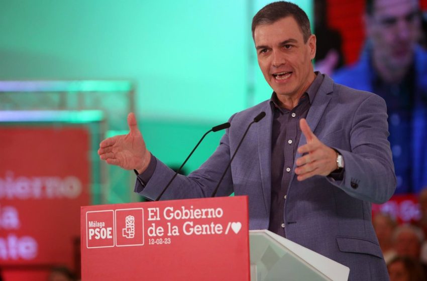  Sánchez defiende la sanidad pública de calidad frente al modelo del PP del «que se cure quien pueda»