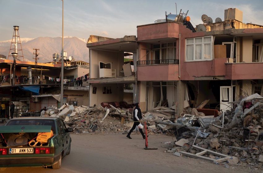  El miedo a las réplicas sigue atenazando el sur de Turquía tres semanas después del terremoto