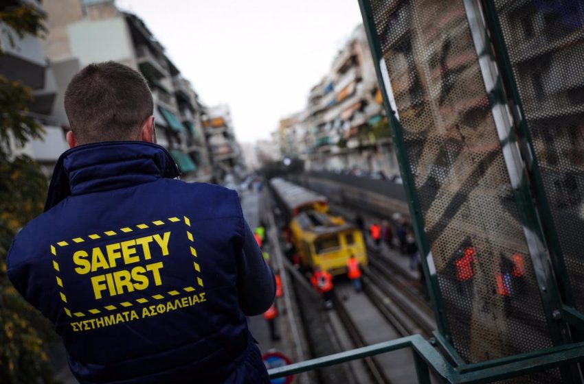  Al menos 26 muertos y 85 de heridos tras la colisión de dos trenes en Grecia