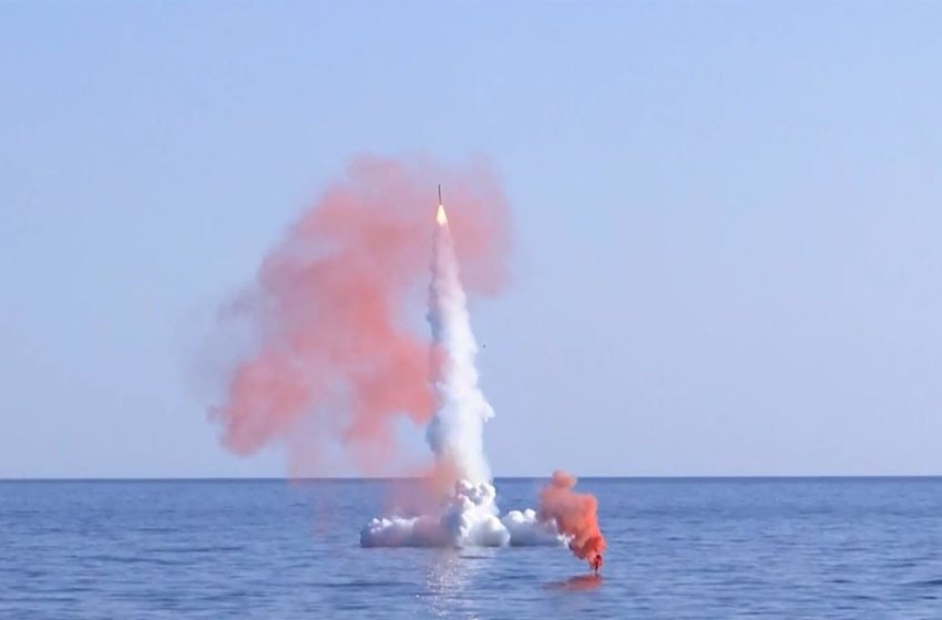  Rusia lanza un misil de crucero ‘Kalibr’ desde el mar de Japón