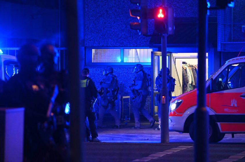  Varios muertos y heridos tras un tiroteo en Hamburgo, Alemania