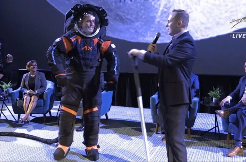  Así es el traje espacial de la NASA para volver a pisar la Luna