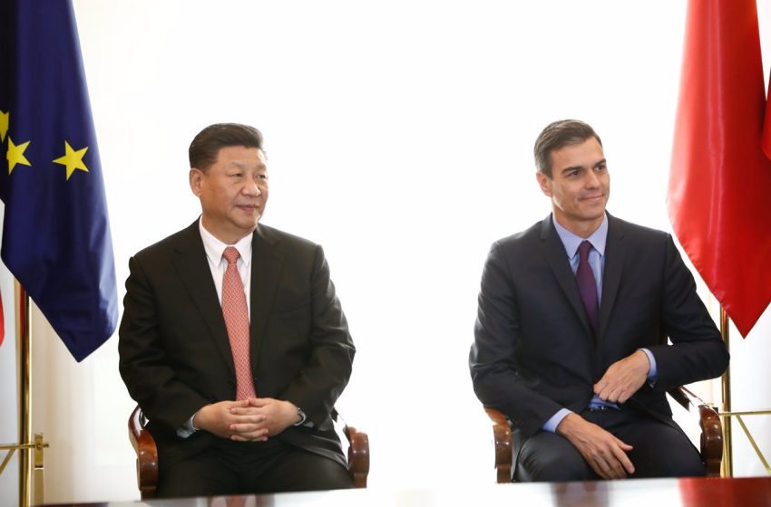  Bolaños anuncia que Pedro Sánchez se reunirá la próxima semana con Xi Jinping en China