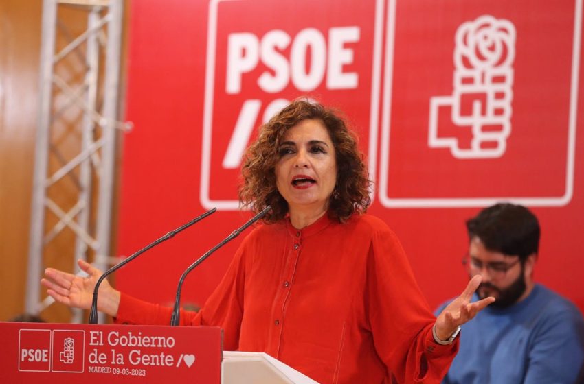  María Jesús Montero asegura que el PSOE no aprobará ninguna medida que «mercantilice» a las mujeres
