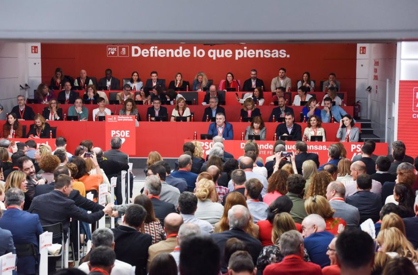  El PSOE promueve la retirada de vestigios franquistas del callejero en su programa de municipales para el 28M