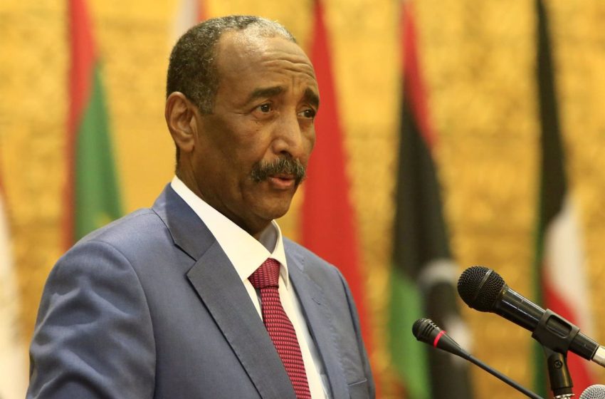  El jefe del Ejército de Sudán ordena la disolución de las paramilitares RSF y las declara un «grupo rebelde»