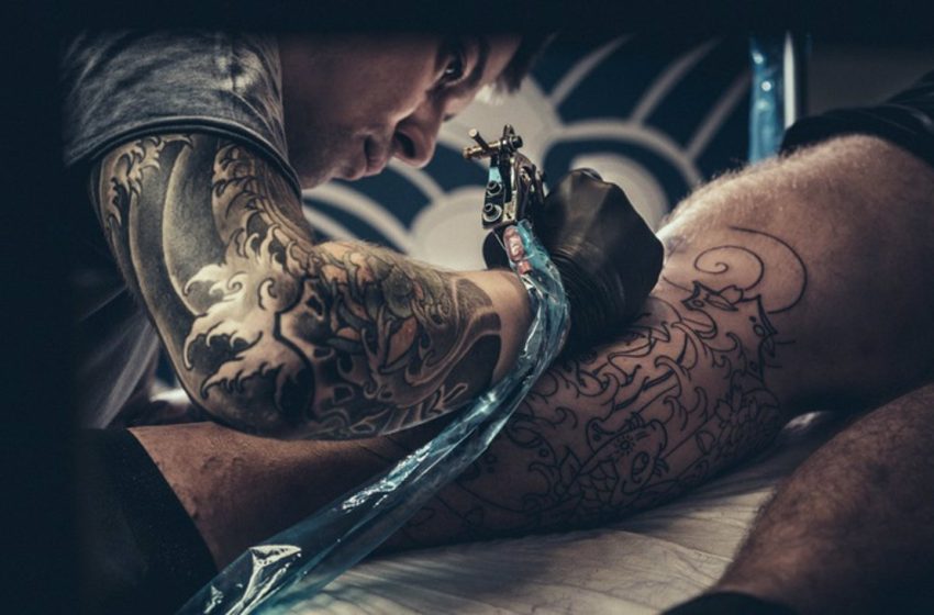  Un referente en medicina antiaging advierte: «los tatuajes afectan a nuestra salud y longevidad negativamente»
