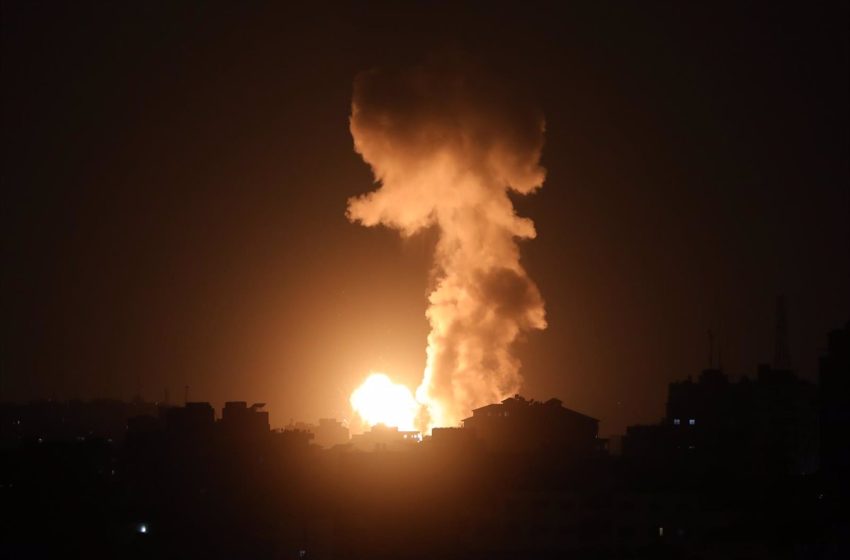  El Ejército de Israel bombardea la Franja de Gaza
