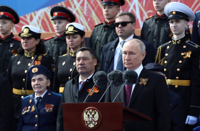  Putin denuncia una «verdadera guerra» contra Rusia y acusa a Occidente de «olvidar» quién derrotó a los nazis